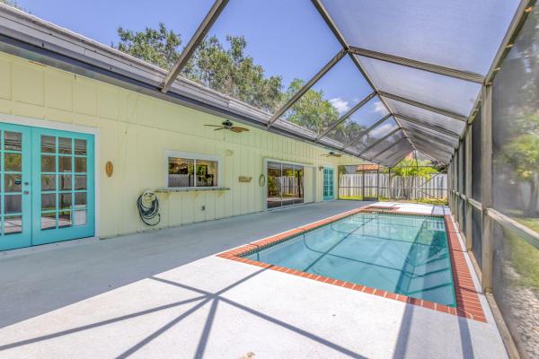 The Loxahatchee Club At Maplewood, 120 Bayberry Cir, Jupiter, Florida 33458, image 1