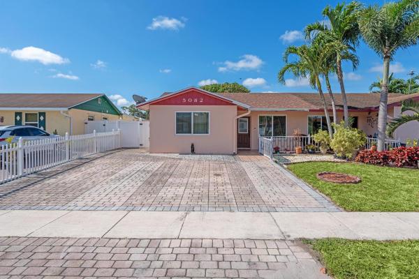 Cannongate, 5082 Grant Ln, West Palm Beach, Florida 33415, image 1