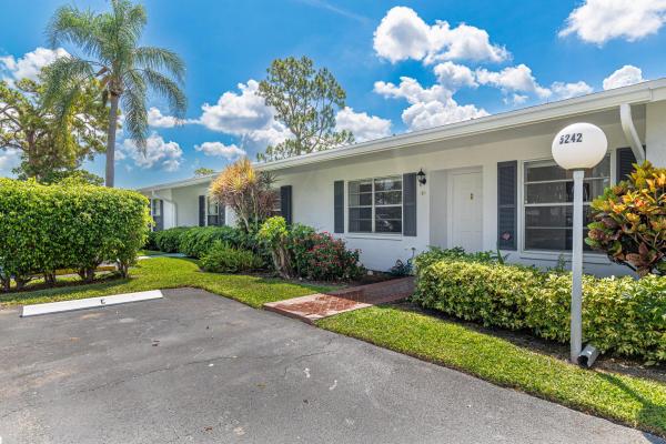 Bridgeview, 5242 Privet Pl #C, Delray Beach, Florida 33484, image 1