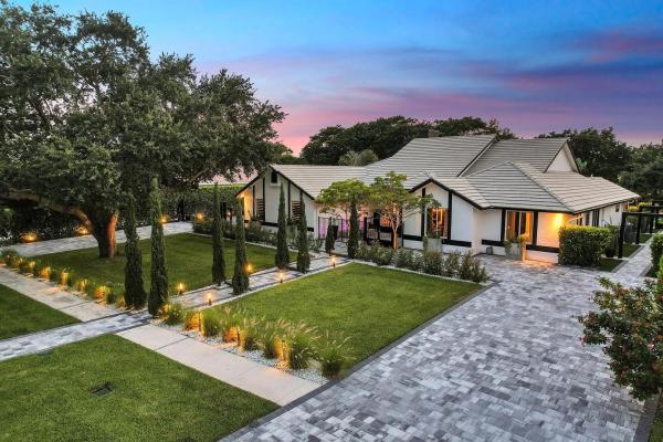 Winding Lake Estates At Loggers Run, 21082 Sweetwater Ln, Boca Raton, Florida 33428, image 1