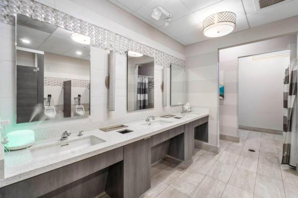 Majestic Isles, 5871 Grand Harbour Cir, Boynton Beach, Florida 33437, image 2