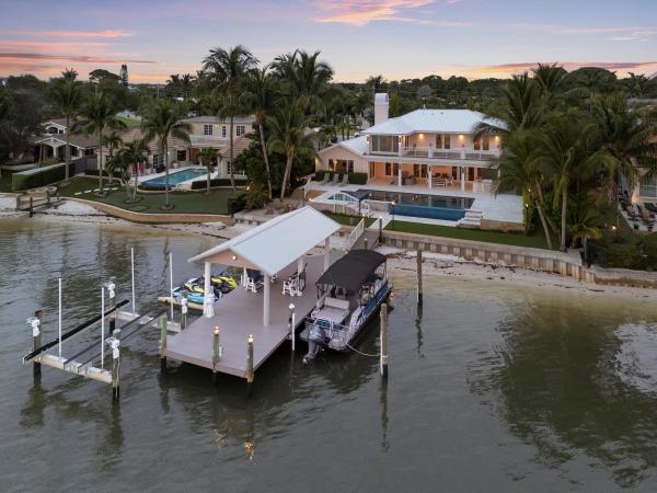 Tequesta Country Club, 103 River Dr, Jupiter, Florida 33469, image 1