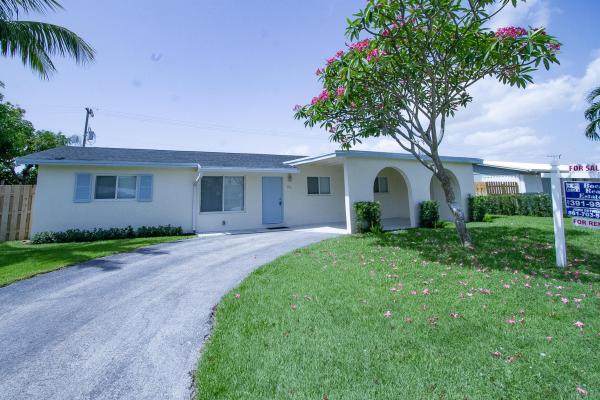 Montez Gardens, 214 SW 3rd St, Boca Raton, Florida 33432, image 1