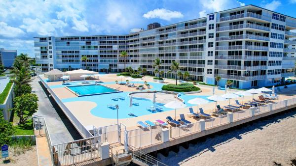The Barclay, 3546 S Ocean Blvd #203, South Palm Beach, Florida 33480, image 1
