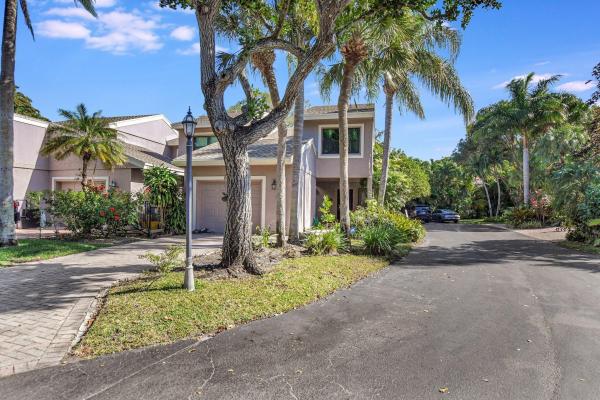 Thornhill Village, 6650 Thornhill Ct, Boca Raton, Florida 33433, image 1