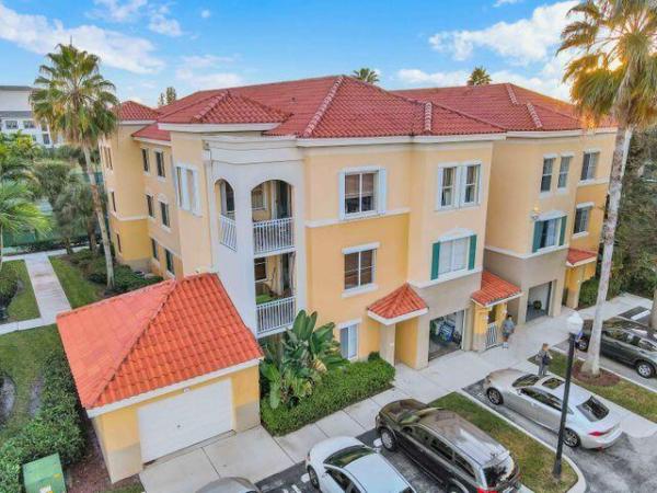 Residences At Legacy Place, 11024 Legacy Dr #104, Palm Beach Gardens, Florida 33410, image 2