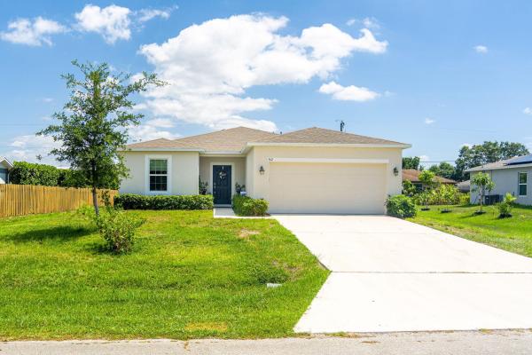 362 SW Buswell Ave, Port St. Lucie, Florida 34983, image 1