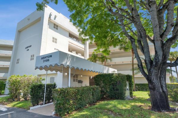 Ashton At Spring Lakes, 3186 Via Poinciana #115, Lake Worth Beach, Florida 33467, image 1