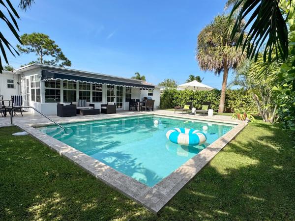 Homewood, 360 Alhambra Pl, West Palm Beach, Florida 33405, image 1