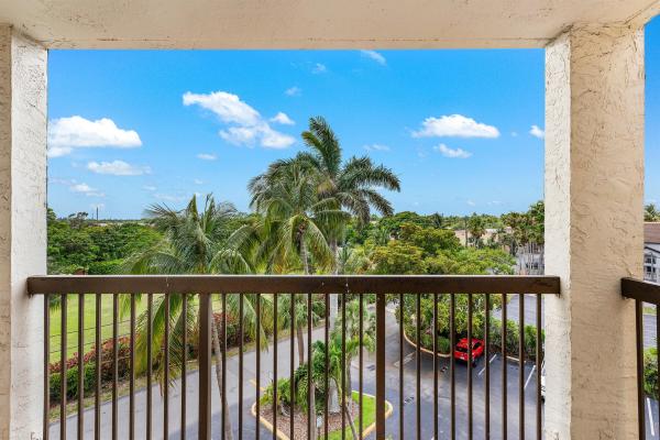 Tennis Club 2 Courts, 701 NW 19th St #501, Fort Lauderdale, Florida 33311, image 1