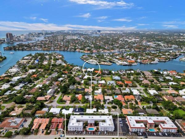 Colonial Manor East, 2500 NE 9th St #101, Fort Lauderdale, Florida 33304, image 1