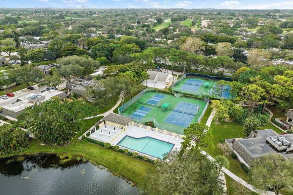 Glenwood Townhomes, 506 5th Ter, Palm Beach Gardens, Florida 33418, image 3