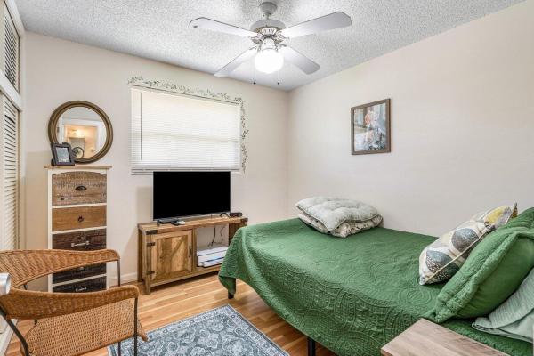 Square Lake, 4971 N Kay St, Palm Beach Gardens, Florida 33418, image 2