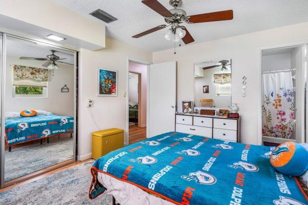 Square Lake, 4971 N Kay St, Palm Beach Gardens, Florida 33418, image 3