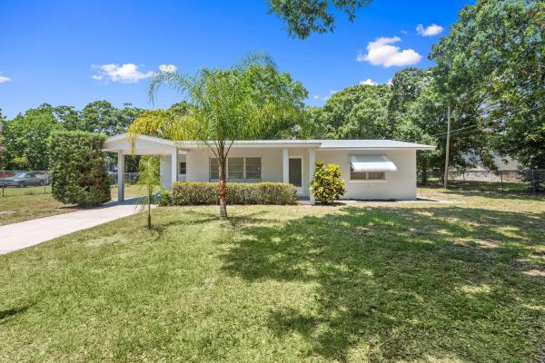 903 S 27th St, Fort Pierce, Florida 34947, image 1