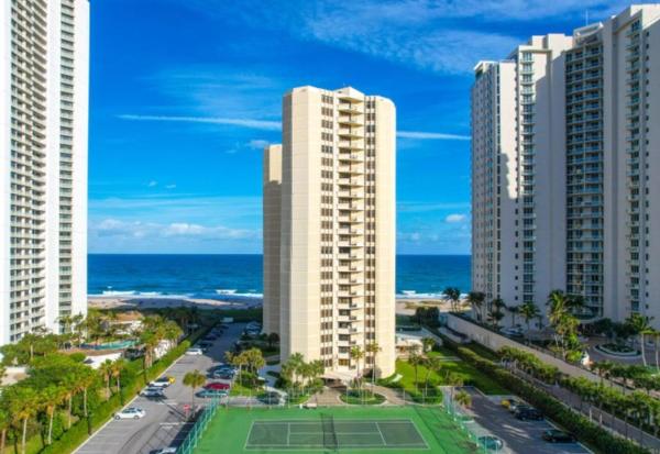 Phoenix Towers, 2800 N Ocean Dr #B-11b, Riviera Beach, Florida 33404, image 1