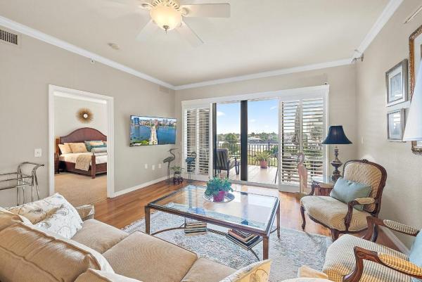 Seamark, 370 Golfview Rd #304, North Palm Beach, Florida 33408, image 1