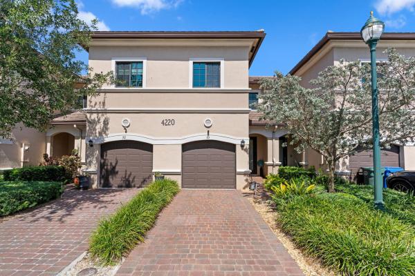 Eastside Village, 4220 N Dixie Hwy #73, Oakland Park, Florida 33334, image 1
