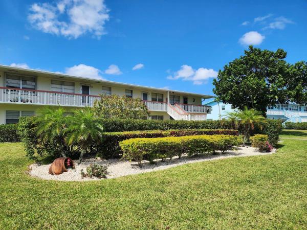 82 Camden D #D, West Palm Beach, Florida 33417, image 1