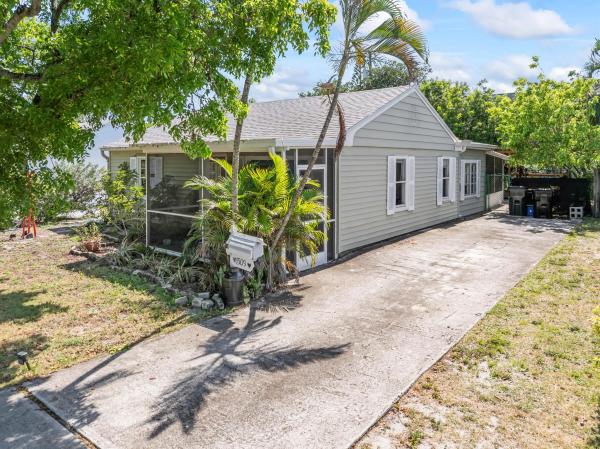 North Lake Worth, 1509 N N St, Lake Worth Beach, Florida 33460, image 1