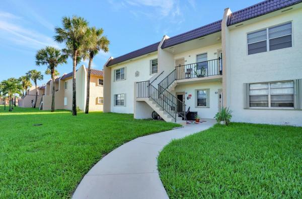 130 Lake Meryl Dr #226, West Palm Beach, Florida 33411, image 1