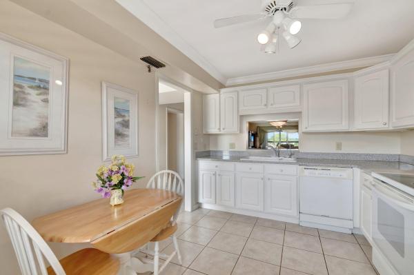 Atlantis Sherbrooke Villas South, 300 John F Kennedy Dr #PH-5, Atlantis, Florida 33462, image 2