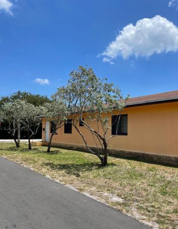 Pemdale, 519 NW 3rd Ave #519-521, Hallandale Beach, Florida 33009, image 1