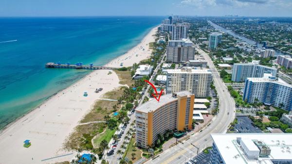Bermuda House Apartments, 328 N Ocean Blvd #404, Pompano Beach, Florida 33062, image 1
