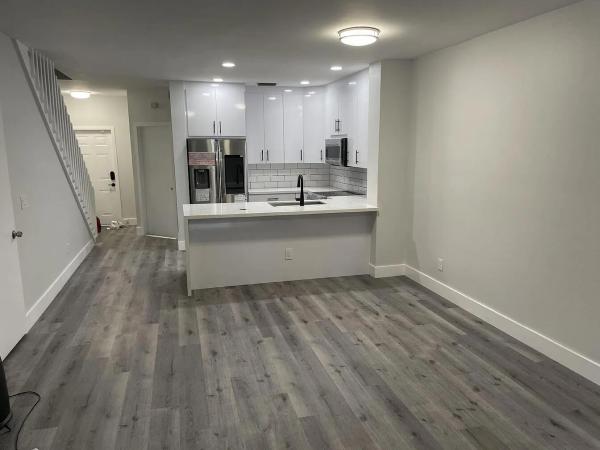 Pelican Pointe, 12171 SW 4th St, Pembroke Pines, Florida 33025, image 1