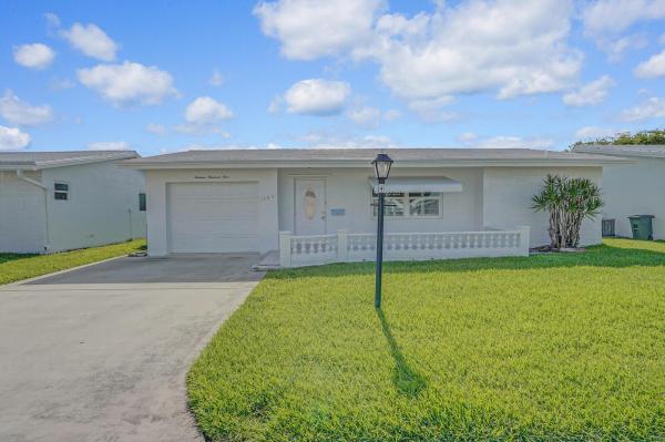 Palm Beach Leisureville, 1304 SW 23rd St, Boynton Beach, Florida 33426, image 1