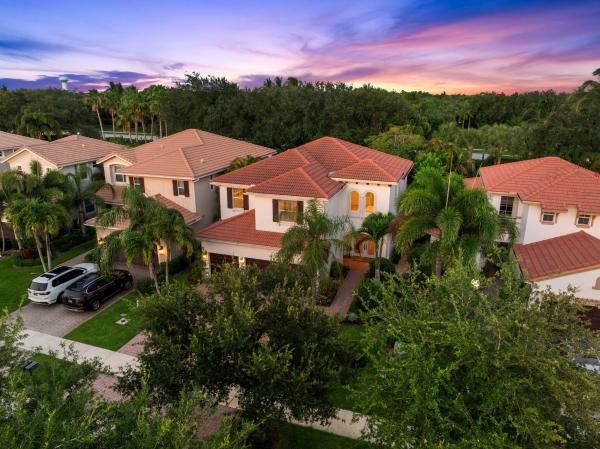 Paloma, 12149 Aviles Cir, Palm Beach Gardens, Florida 33418, image 3