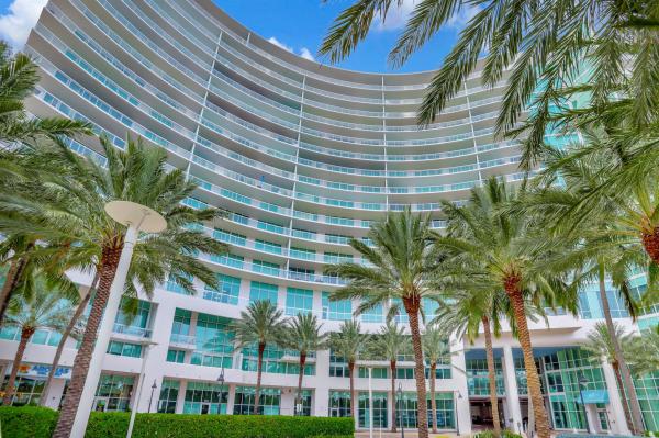 The Plaza At Oceanside, 1 N Ocean Blvd #Ph05, Pompano Beach, Florida 33062, image 1