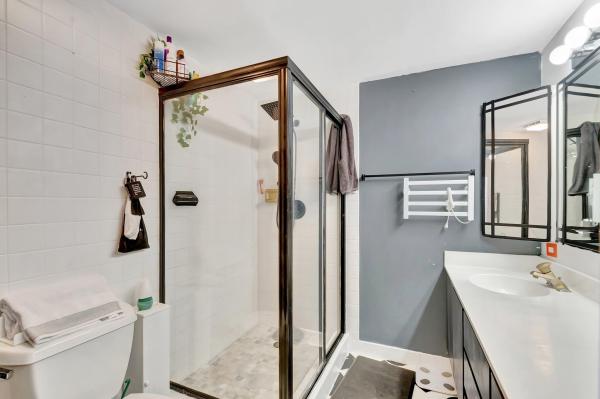 Village Of Sandalwood Lakes South, 6644 66th Way, West Palm Beach, Florida 33409, image 1