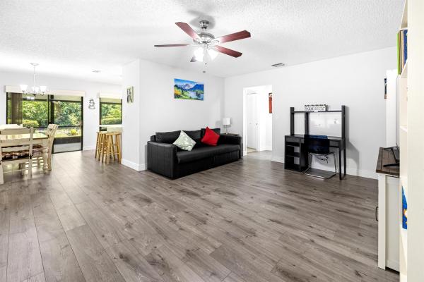 Mirror Lakes, 5135 Mirror Lakes Blvd, Boynton Beach, Florida 33472, image 1