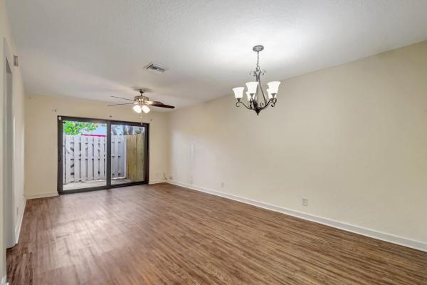 Pine Glen At Abbey Park, 5171 Glencove Ln, West Palm Beach, Florida 33415, image 1