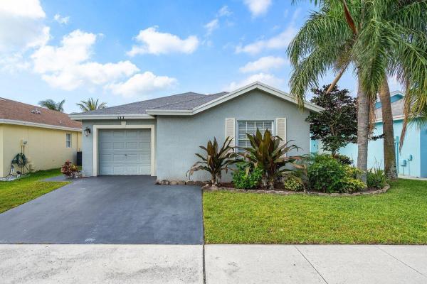 Crystal Key At Woolbright Place, 177 Hemming Way, Boynton Beach, Florida 33426, image 1