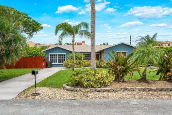 Tropic Palms, 803 Mallard Dr, Delray Beach, Florida 33444, image 1