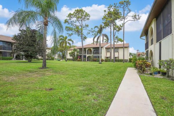 Pine Ridge South 3, 331 Knotty Pine Cir #C-1, Greenacres, Florida 33463, image 1