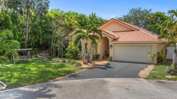 Coral Lake Estates At Carolina, 6815 NW 28th St, Margate, Florida 33063, image 1