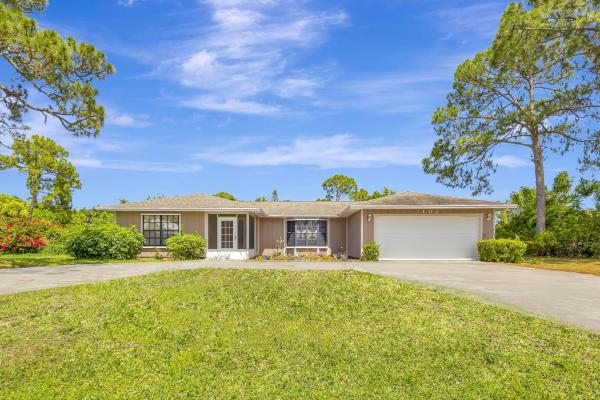 Floresta Pointe, 102 SE Crosspoint Dr, Port St. Lucie, Florida 34983, image 1