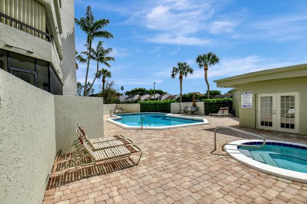 La Costa Del Mar, 6372 La Costa Dr #302, Boca Raton, Florida 33433, image 1