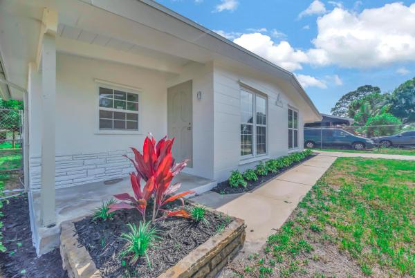Wagner, 907 Skylark Dr, Fort Pierce, Florida 34982, image 1