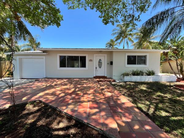 Lake Park Residential, 737 Ilex Ct, Lake Park, Florida 33403, image 1