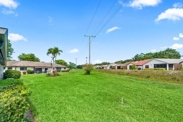 Greentree Villas, 4858 Equestrian Rd #B, Boynton Beach, Florida 33436, image 2