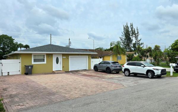 Royal Palm Estates, 5692 Coconut Rd, West Palm Beach, Florida 33413, image 1