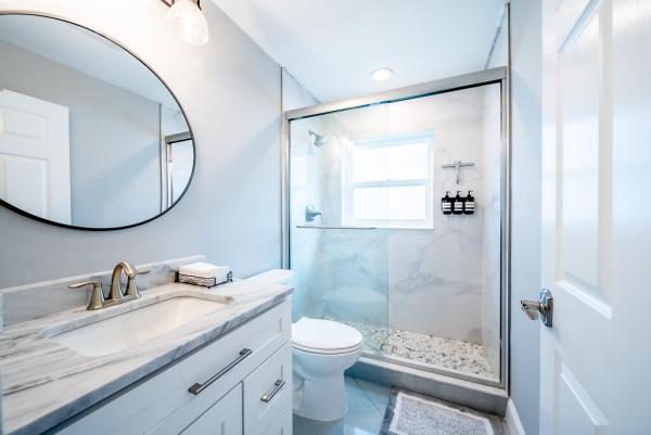 Sabal Bay At Lake Charleston, 7633 Thornlee Dr, Lake Worth, Florida 33467, image 1
