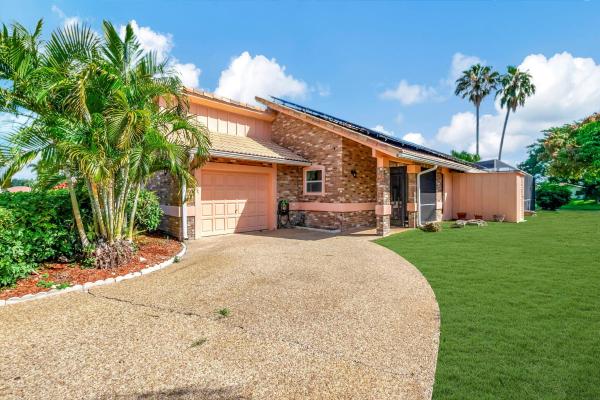 Boca Greens Country Club, 10204 Camelback Ln, Boca Raton, Florida 33498, image 1