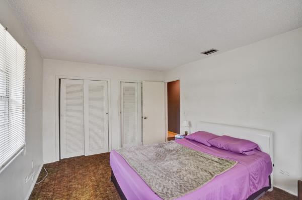 Floral Park Lantana, 2886 Floral Rd, Lake Worth, Florida 33462, image 1
