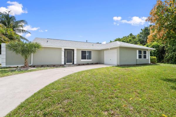 2307 SE Seafury Ln, Port St. Lucie, Florida 34952, image 1