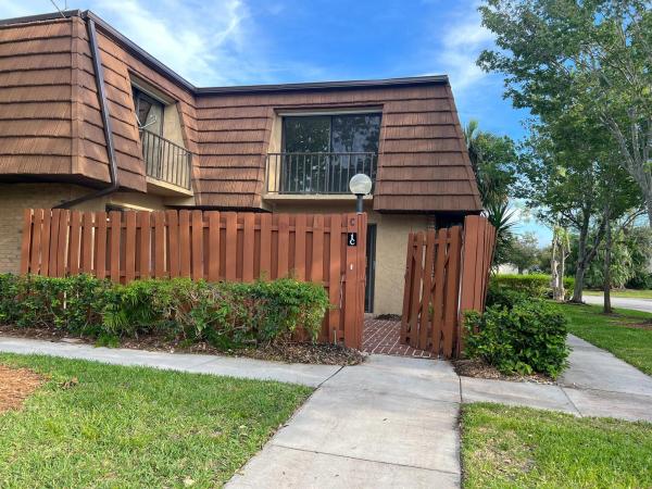 The Pines At Lawnwood, 1302 Nebraska Ave #1c, Fort Pierce, Florida 34950, image 1